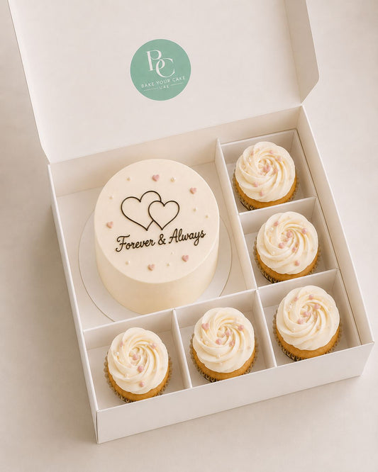 Mini Cake with 5 Cupcakes