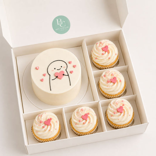 Mini Cake with 5 Cupcakes