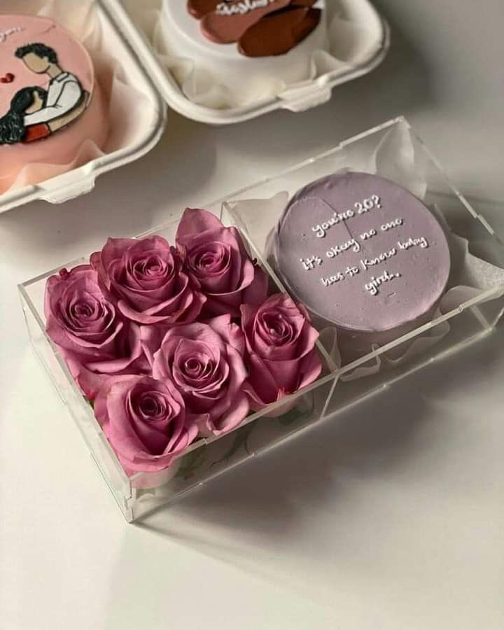 Cake With Flowers 1004